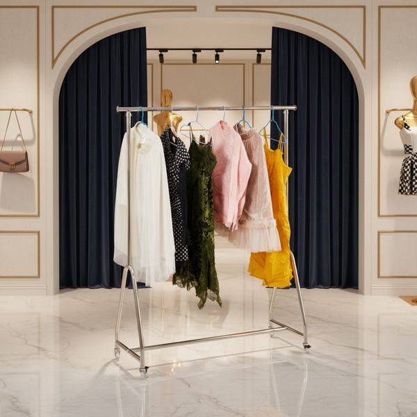 علاقة ملابس معدنية فضية فاخرة بعجلات للمتاجر والمنازل - OSH-2225